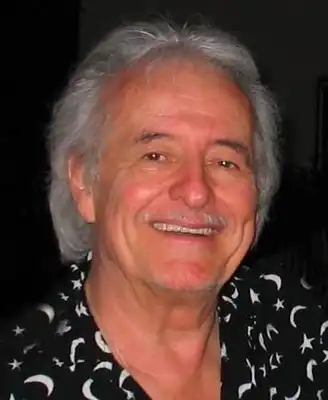 Henry Darrow