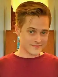 Lucas Grabeel