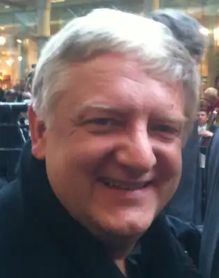 Simon Russell Beale
